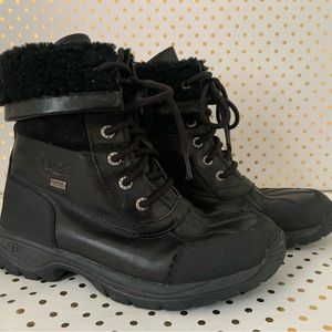 UGG Australia Butte Event Boots Size 4